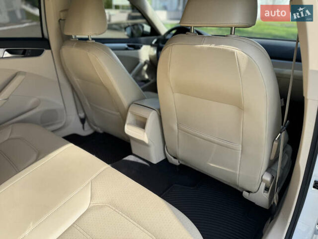 Белый Фольксваген Пассат, объемом двигателя 1.8 л и пробегом 78 тыс. км за 13800 $, фото 44 на Automoto.ua