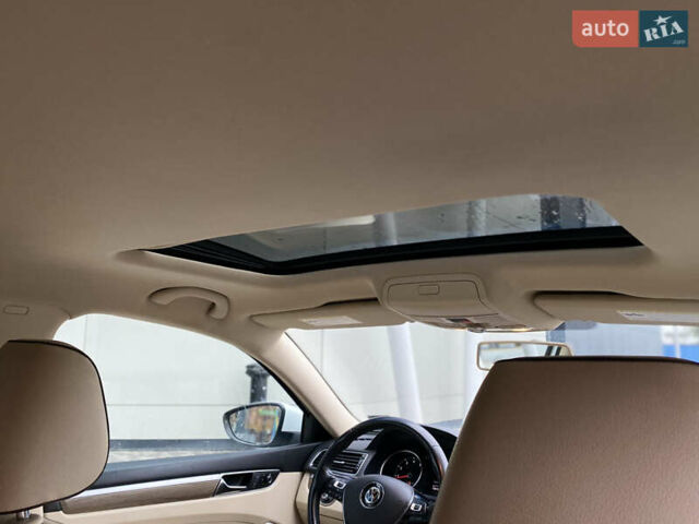 Белый Фольксваген Пассат, объемом двигателя 1.8 л и пробегом 198 тыс. км за 11950 $, фото 16 на Automoto.ua