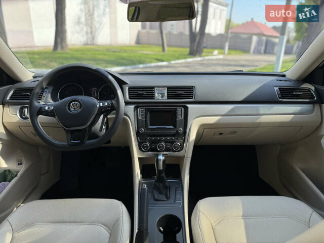 Белый Фольксваген Пассат, объемом двигателя 1.8 л и пробегом 78 тыс. км за 13800 $, фото 25 на Automoto.ua