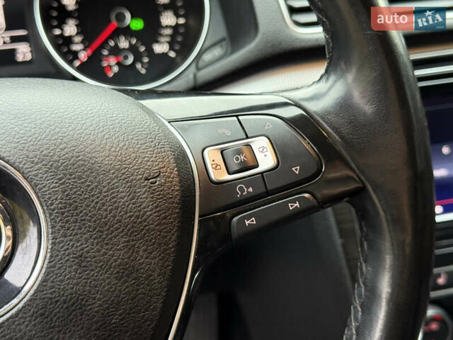 Белый Фольксваген Пассат, объемом двигателя 1.8 л и пробегом 57 тыс. км за 11299 $, фото 40 на Automoto.ua