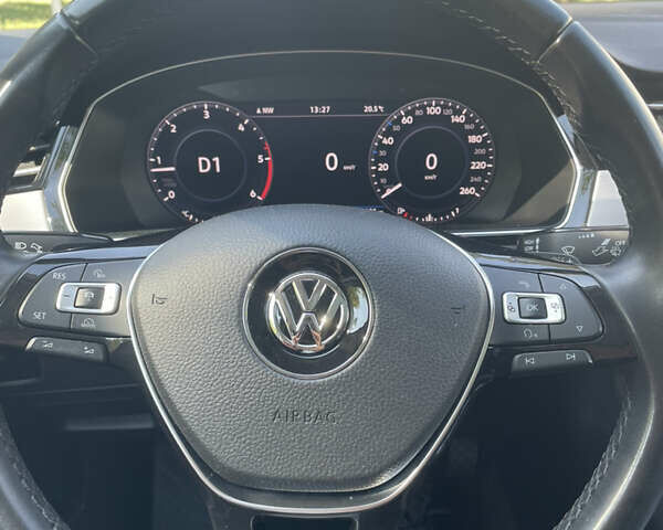 Белый Фольксваген Пассат, объемом двигателя 1.97 л и пробегом 123 тыс. км за 23499 $, фото 21 на Automoto.ua