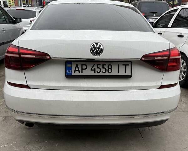 Білий Фольксваген Пассат, об'ємом двигуна 1.8 л та пробігом 124 тис. км за 11900 $, фото 12 на Automoto.ua