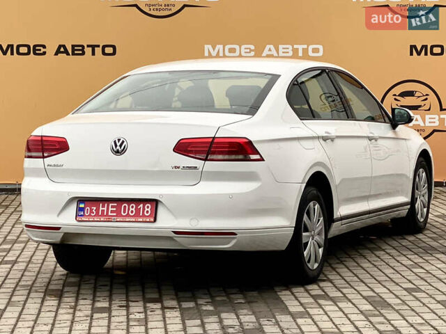 Белый Фольксваген Пассат, объемом двигателя 1.6 л и пробегом 220 тыс. км за 13500 $, фото 4 на Automoto.ua