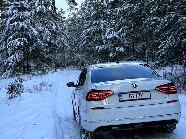 Білий Фольксваген Пассат, об'ємом двигуна 2 л та пробігом 190 тис. км за 10500 $, фото 5 на Automoto.ua