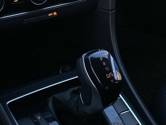 Белый Фольксваген Пассат, объемом двигателя 1.8 л и пробегом 109 тыс. км за 16500 $, фото 13 на Automoto.ua