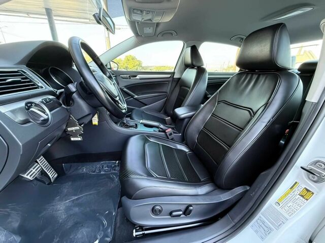 Белый Фольксваген Пассат, объемом двигателя 1.8 л и пробегом 53 тыс. км за 9800 $, фото 8 на Automoto.ua