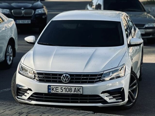 Белый Фольксваген Пассат, объемом двигателя 1.8 л и пробегом 109 тыс. км за 16500 $, фото 4 на Automoto.ua