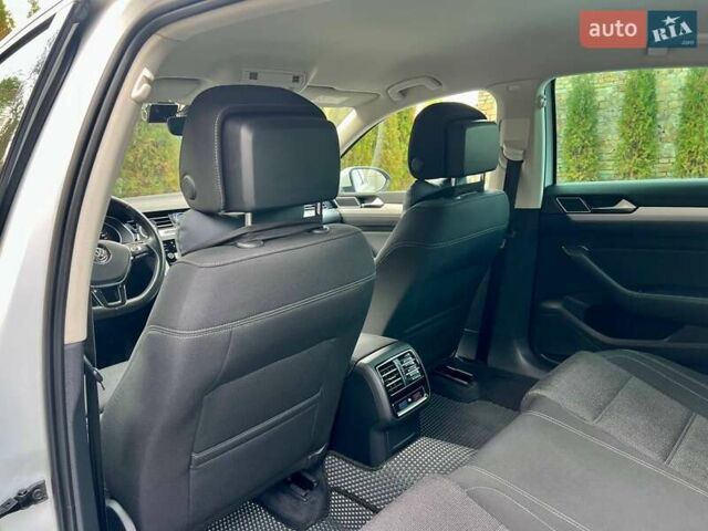 Белый Фольксваген Пассат, объемом двигателя 1.97 л и пробегом 240 тыс. км за 17900 $, фото 68 на Automoto.ua