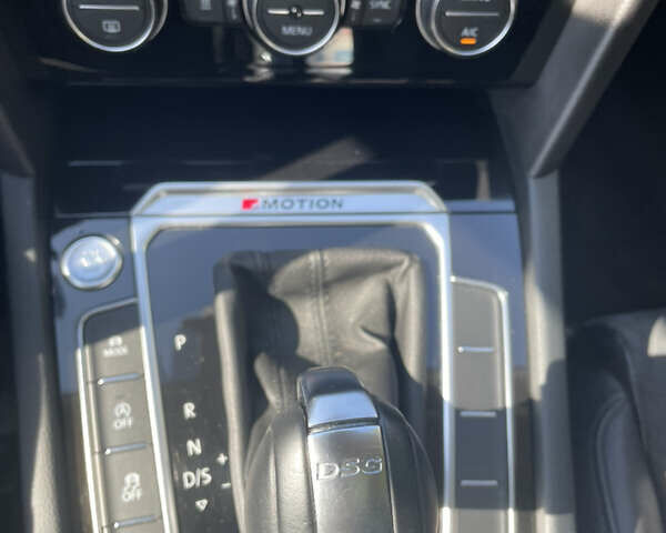 Белый Фольксваген Пассат, объемом двигателя 1.97 л и пробегом 123 тыс. км за 23499 $, фото 12 на Automoto.ua