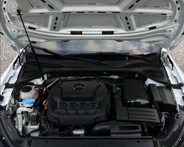 Білий Фольксваген Пассат, об'ємом двигуна 1.98 л та пробігом 113 тис. км за 15000 $, фото 5 на Automoto.ua