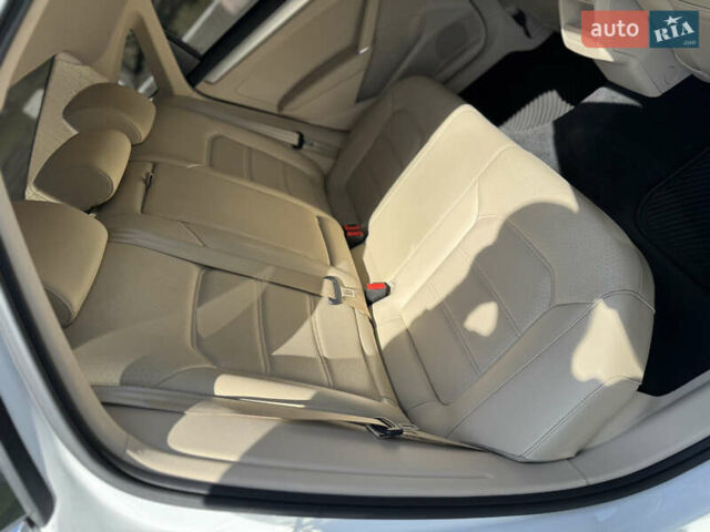 Белый Фольксваген Пассат, объемом двигателя 1.8 л и пробегом 78 тыс. км за 13800 $, фото 40 на Automoto.ua