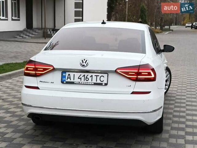 Белый Фольксваген Пассат, объемом двигателя 2 л и пробегом 200 тыс. км за 15300 $, фото 1 на Automoto.ua