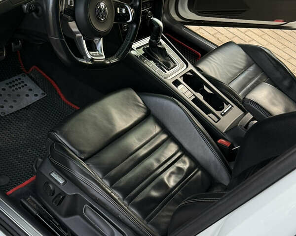 Белый Фольксваген Пассат, объемом двигателя 1.97 л и пробегом 375 тыс. км за 23500 $, фото 10 на Automoto.ua