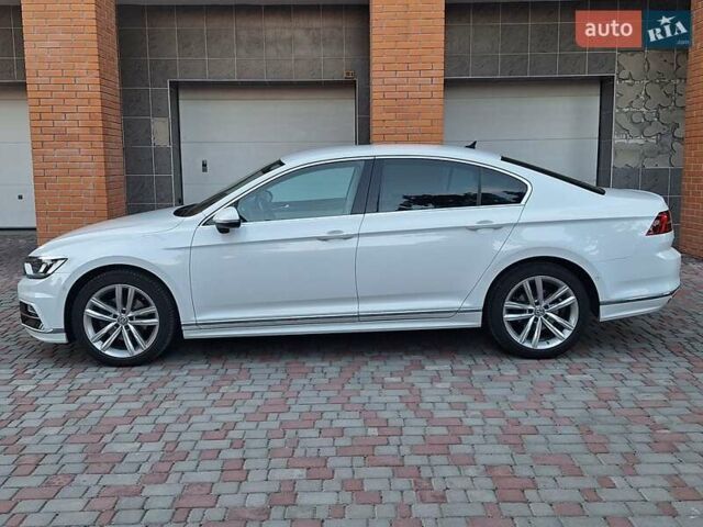 Белый Фольксваген Пассат, объемом двигателя 2 л и пробегом 200 тыс. км за 22500 $, фото 15 на Automoto.ua