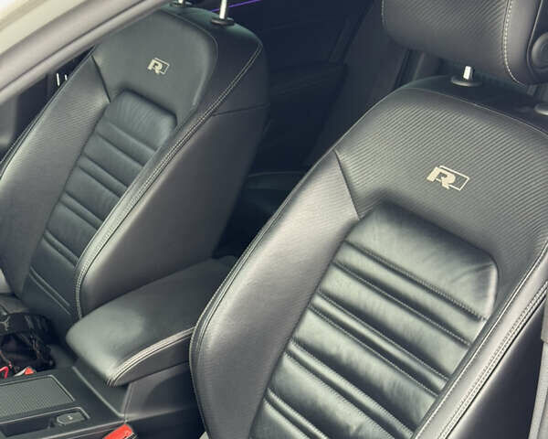 Білий Фольксваген Пассат, об'ємом двигуна 1.97 л та пробігом 255 тис. км за 22500 $, фото 23 на Automoto.ua