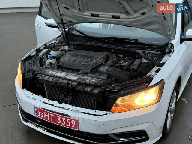 Белый Фольксваген Пассат, объемом двигателя 2 л и пробегом 273 тыс. км за 8300 $, фото 16 на Automoto.ua