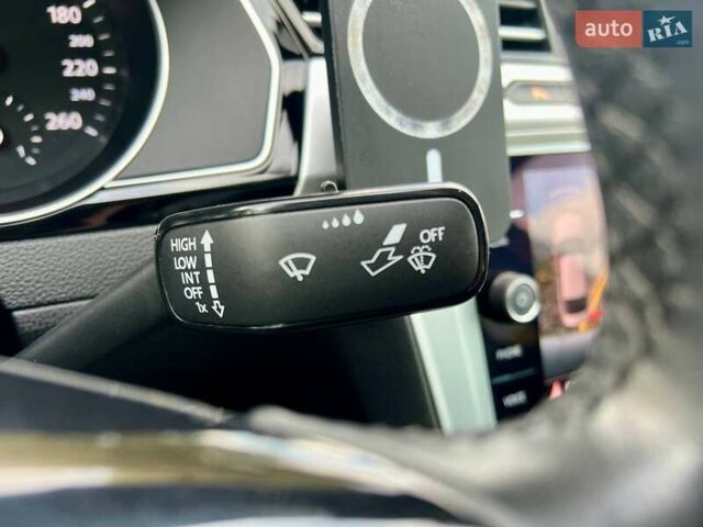 Белый Фольксваген Пассат, объемом двигателя 1.97 л и пробегом 240 тыс. км за 17900 $, фото 91 на Automoto.ua