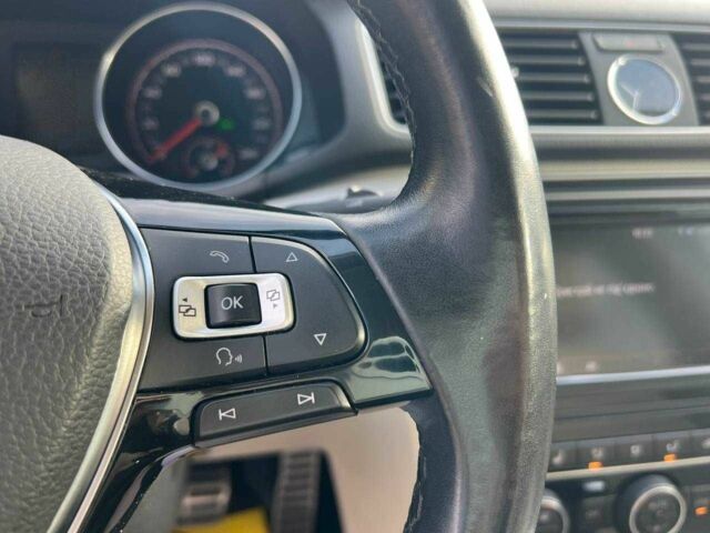 Белый Фольксваген Пассат, объемом двигателя 1.8 л и пробегом 178 тыс. км за 14200 $, фото 14 на Automoto.ua