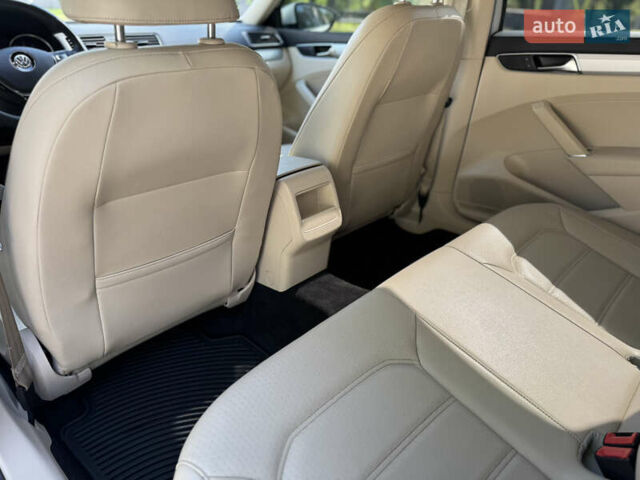 Белый Фольксваген Пассат, объемом двигателя 1.8 л и пробегом 78 тыс. км за 13800 $, фото 46 на Automoto.ua