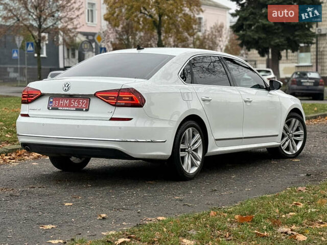 Белый Фольксваген Пассат, объемом двигателя 1.8 л и пробегом 150 тыс. км за 14600 $, фото 17 на Automoto.ua