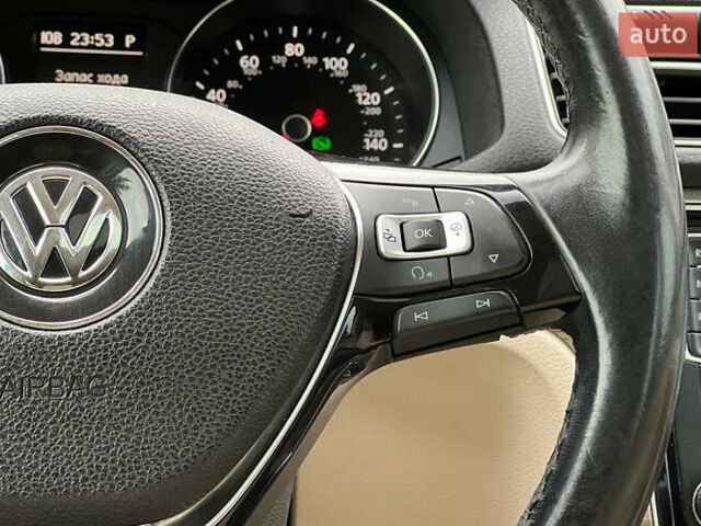 Білий Фольксваген Пассат, об'ємом двигуна 1.98 л та пробігом 115 тис. км за 12999 $, фото 12 на Automoto.ua