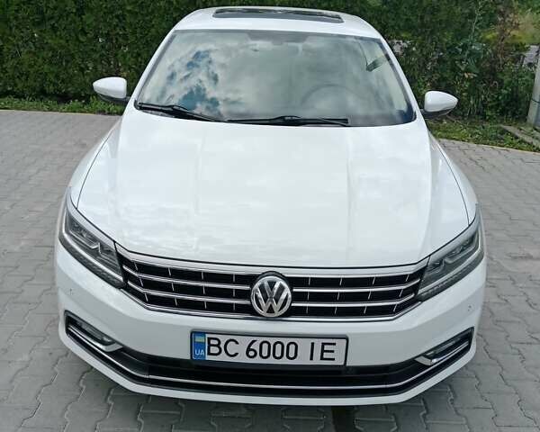 Білий Фольксваген Пассат, об'ємом двигуна 1.8 л та пробігом 109 тис. км за 17800 $, фото 9 на Automoto.ua