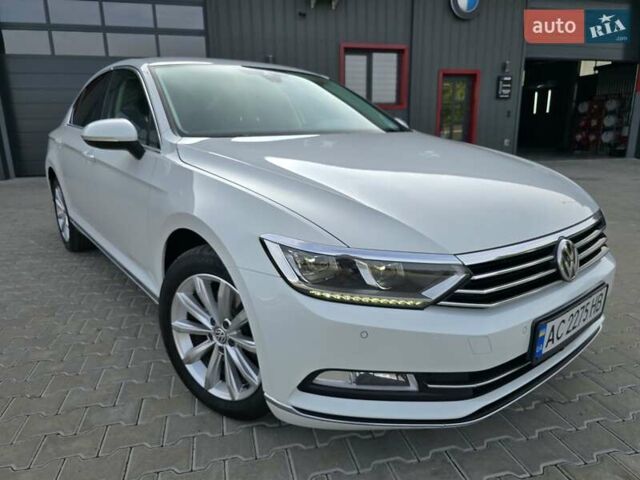 Белый Фольксваген Пассат, объемом двигателя 1.97 л и пробегом 183 тыс. км за 20700 $, фото 21 на Automoto.ua