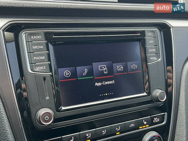 Білий Фольксваген Пассат, об'ємом двигуна 1.98 л та пробігом 143 тис. км за 12900 $, фото 30 на Automoto.ua