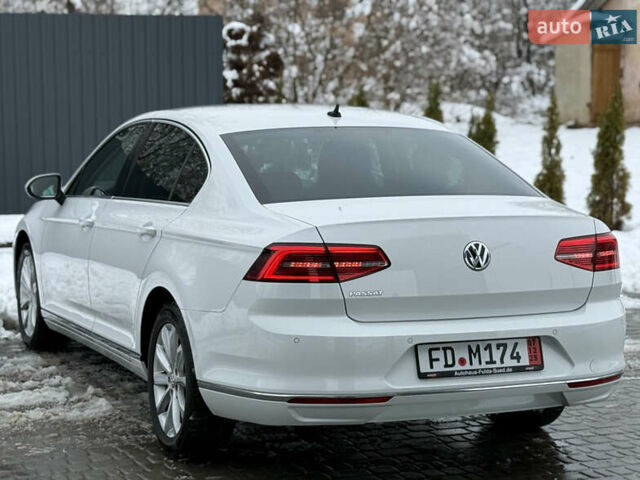 Белый Фольксваген Пассат, объемом двигателя 2 л и пробегом 198 тыс. км за 18950 $, фото 37 на Automoto.ua