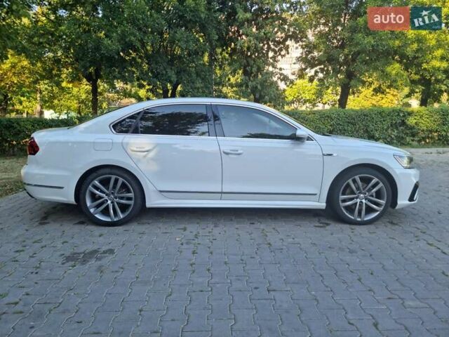 Белый Фольксваген Пассат, объемом двигателя 2 л и пробегом 148 тыс. км за 16700 $, фото 5 на Automoto.ua
