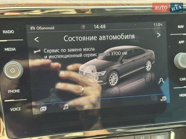 Белый Фольксваген Пассат, объемом двигателя 1.97 л и пробегом 177 тыс. км за 23500 $, фото 52 на Automoto.ua