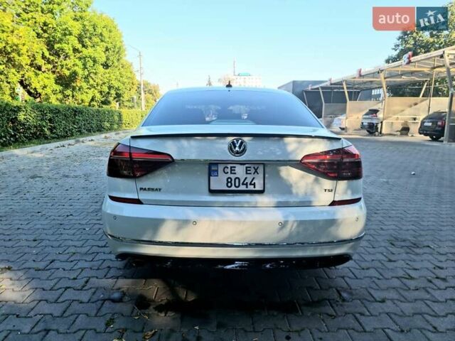 Белый Фольксваген Пассат, объемом двигателя 2 л и пробегом 148 тыс. км за 16700 $, фото 3 на Automoto.ua