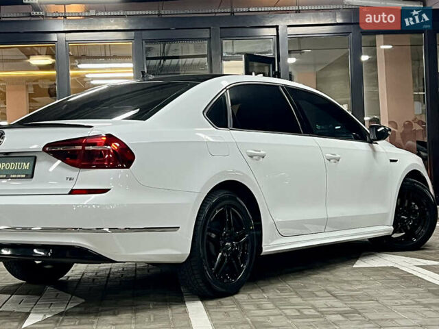 Білий Фольксваген Пассат, об'ємом двигуна 1.98 л та пробігом 143 тис. км за 13800 $, фото 12 на Automoto.ua