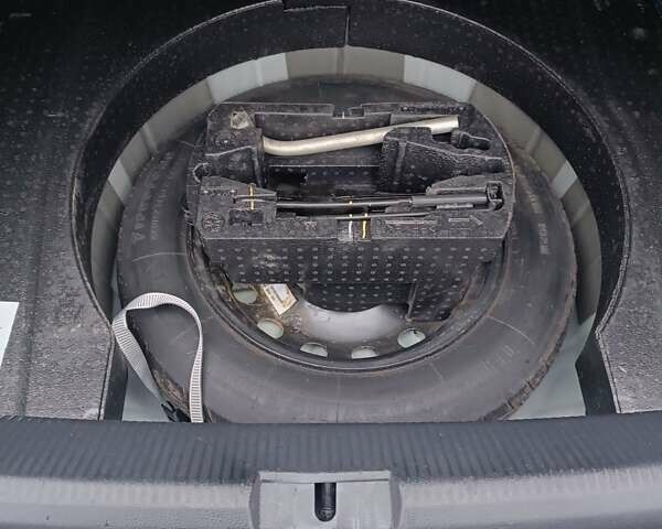 Белый Фольксваген Пассат, объемом двигателя 2 л и пробегом 167 тыс. км за 11700 $, фото 19 на Automoto.ua