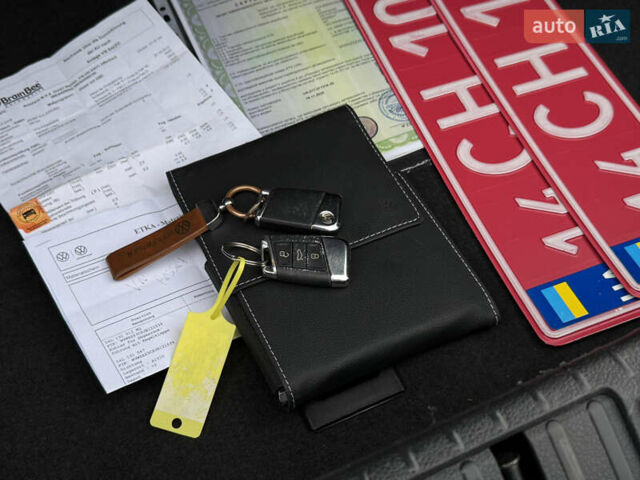 Белый Фольксваген Пассат, объемом двигателя 2 л и пробегом 198 тыс. км за 18950 $, фото 120 на Automoto.ua