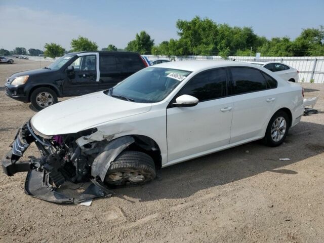 Белый Фольксваген Пассат, объемом двигателя 2 л и пробегом 175 тыс. км за 7200 $, фото 4 на Automoto.ua