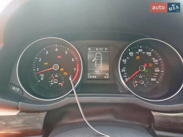 Белый Фольксваген Пассат, объемом двигателя 2 л и пробегом 32 тыс. км за 2900 $, фото 8 на Automoto.ua