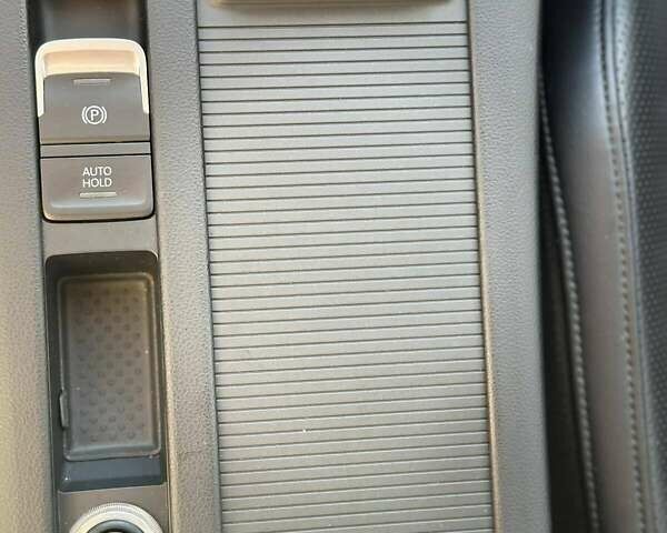 Белый Фольксваген Пассат, объемом двигателя 1.97 л и пробегом 177 тыс. км за 23500 $, фото 41 на Automoto.ua