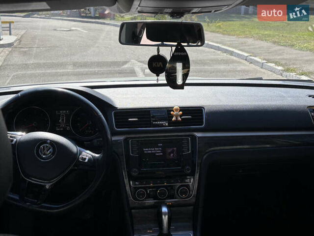Білий Фольксваген Пассат, об'ємом двигуна 1.98 л та пробігом 186 тис. км за 15500 $, фото 32 на Automoto.ua