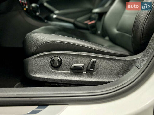 Білий Фольксваген Пассат, об'ємом двигуна 1.98 л та пробігом 143 тис. км за 12900 $, фото 20 на Automoto.ua