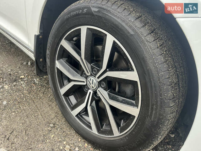Белый Фольксваген Пассат, объемом двигателя 2 л и пробегом 120 тыс. км за 22000 $, фото 9 на Automoto.ua