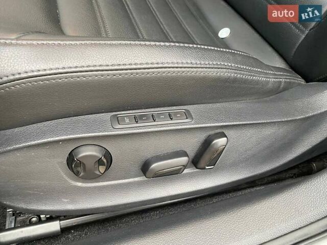 Білий Фольксваген Пассат, об'ємом двигуна 2 л та пробігом 73 тис. км за 17900 $, фото 20 на Automoto.ua