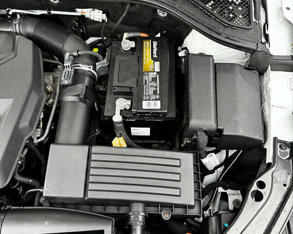 Білий Фольксваген Пассат, об'ємом двигуна 1.98 л та пробігом 134 тис. км за 14500 $, фото 19 на Automoto.ua