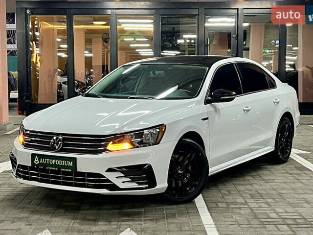 Білий Фольксваген Пассат, об'ємом двигуна 1.98 л та пробігом 143 тис. км за 13800 $, фото 7 на Automoto.ua