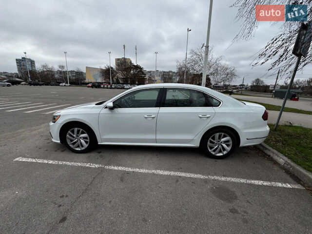 Білий Фольксваген Пассат, об'ємом двигуна 1.98 л та пробігом 134 тис. км за 14500 $, фото 2 на Automoto.ua