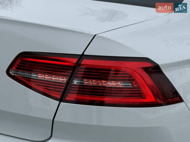 Белый Фольксваген Пассат, объемом двигателя 2 л и пробегом 198 тыс. км за 18950 $, фото 55 на Automoto.ua