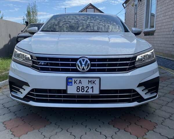 Білий Фольксваген Пассат, об'ємом двигуна 1.98 л та пробігом 78 тис. км за 16600 $, фото 6 на Automoto.ua
