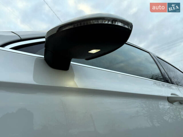 Белый Фольксваген Пассат, объемом двигателя 1.97 л и пробегом 98 тыс. км за 21500 $, фото 55 на Automoto.ua