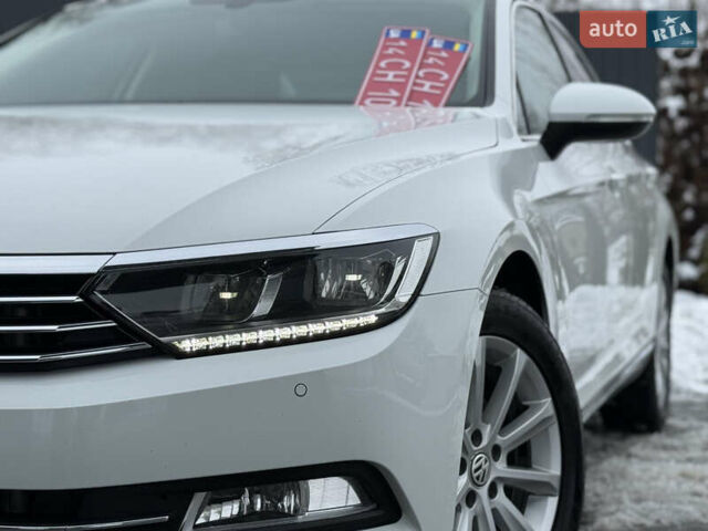 Белый Фольксваген Пассат, объемом двигателя 2 л и пробегом 198 тыс. км за 18950 $, фото 12 на Automoto.ua