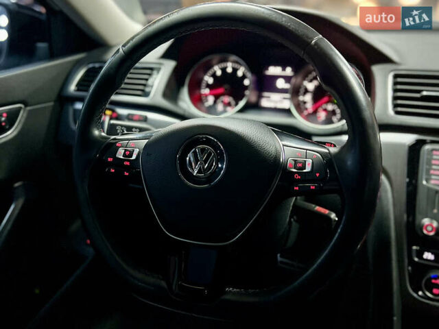 Білий Фольксваген Пассат, об'ємом двигуна 1.98 л та пробігом 143 тис. км за 13800 $, фото 27 на Automoto.ua